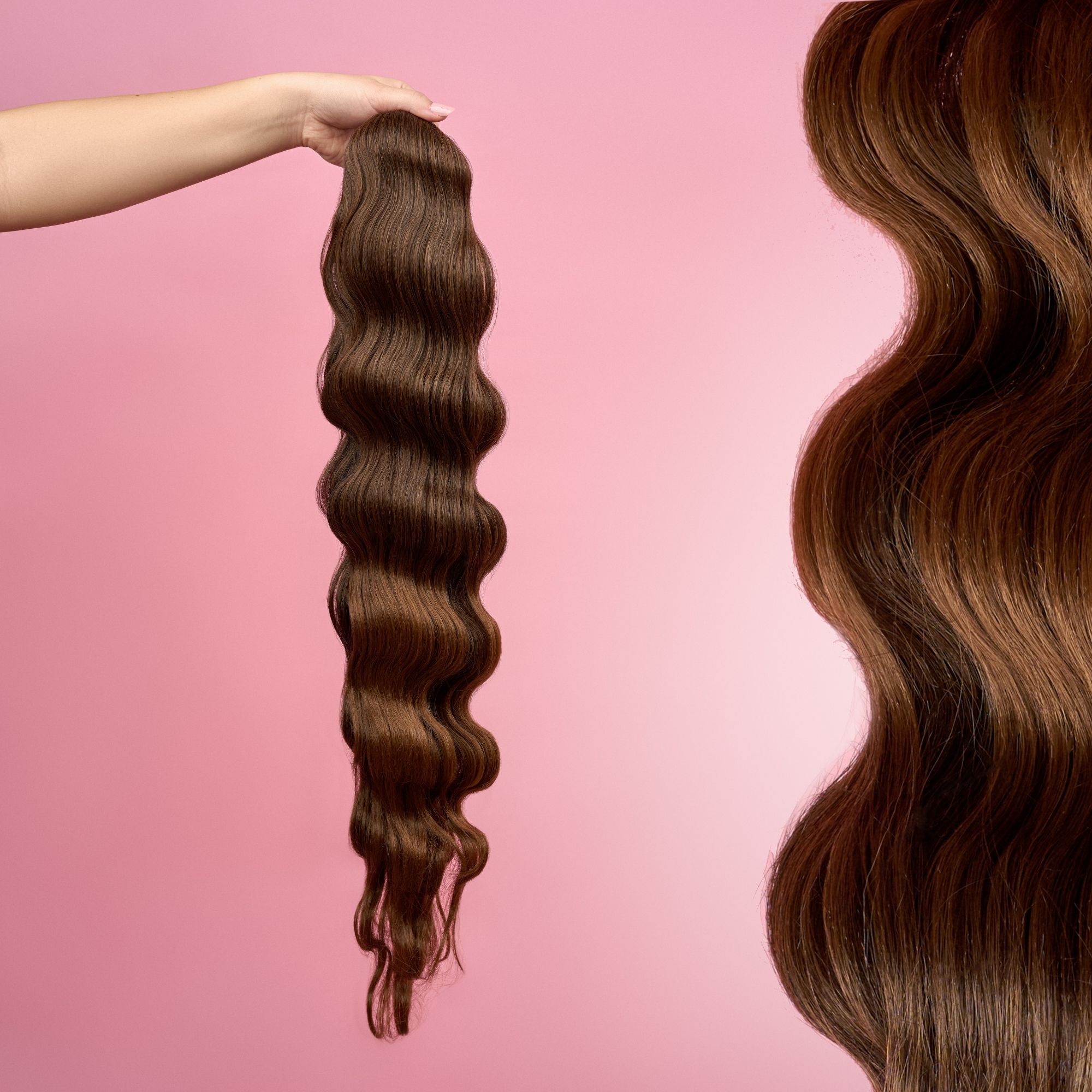 COADA DE PAR BODY WAVE “MYIA” - SATEN CIOCOLATIU MEDIU - imagine 2